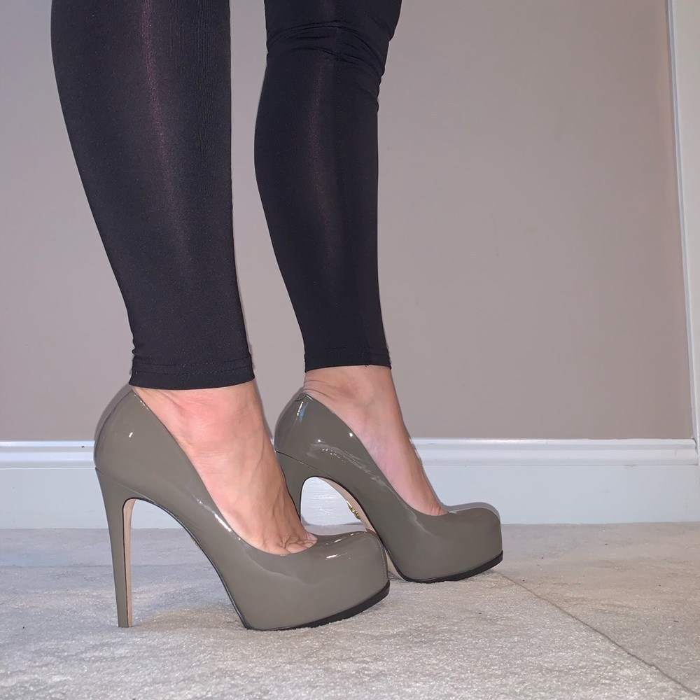 Pour La Victoire, Irina Heel - Picture 7 of 7